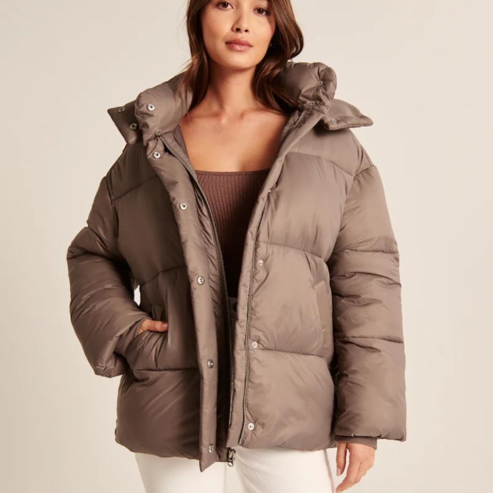 Abercrombie and Fitch oversized puffer jacket size medium
